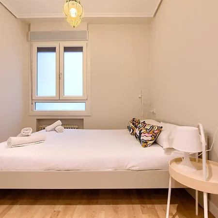 Euskalduna, Vivienda Turistica Moderna Y Renovado Appartamento Bilbao