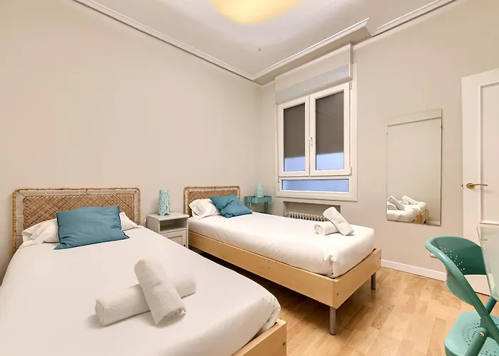 Euskalduna, Vivienda Turistica Moderna Y Renovado Apartmán Bilbao